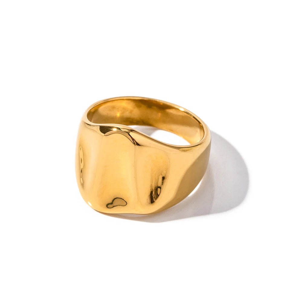 Layla Dome Rings