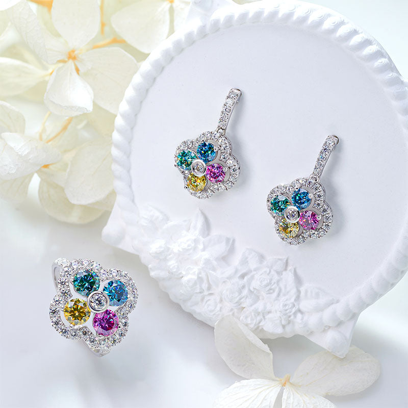 Four-Color 18K Round Cut Moissanite Ring