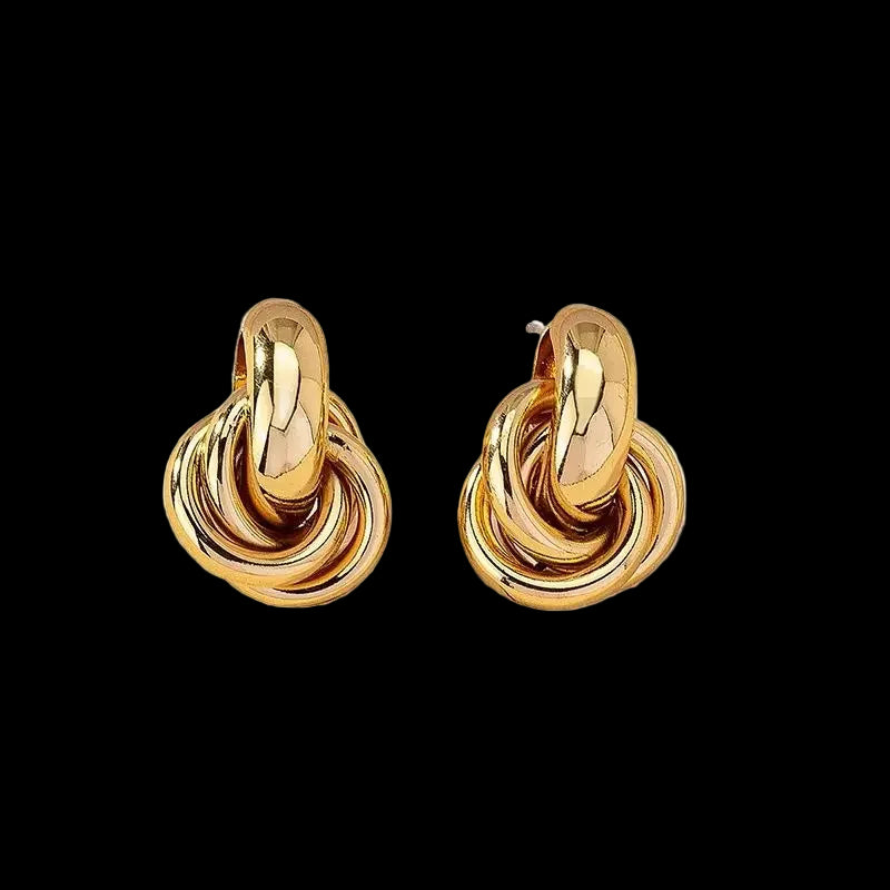 ELARA Knot Stud Earrings