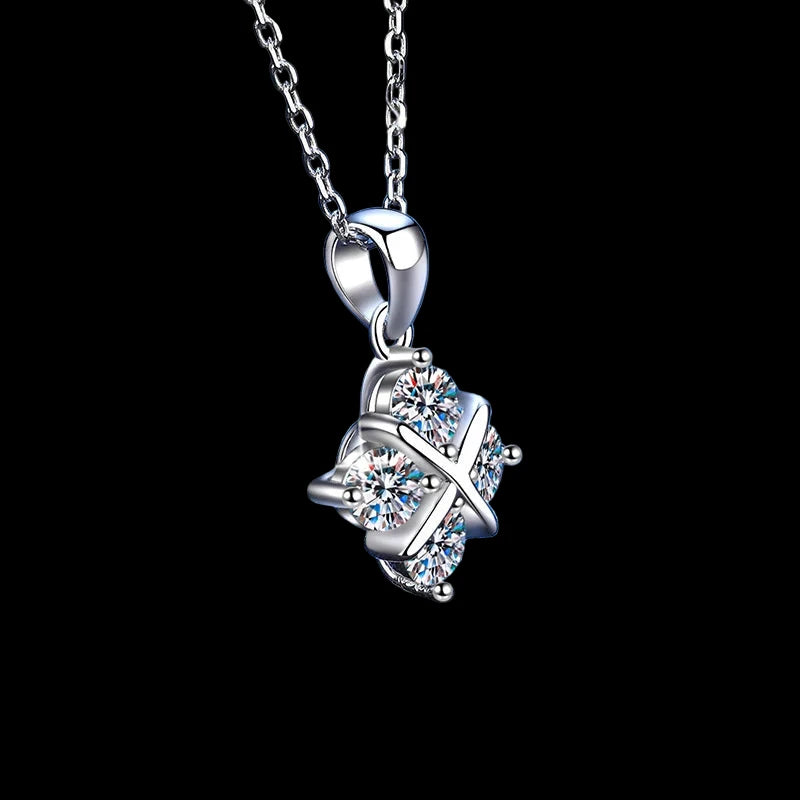LUMIÈRE Emerald Cut Moissanite Pendant