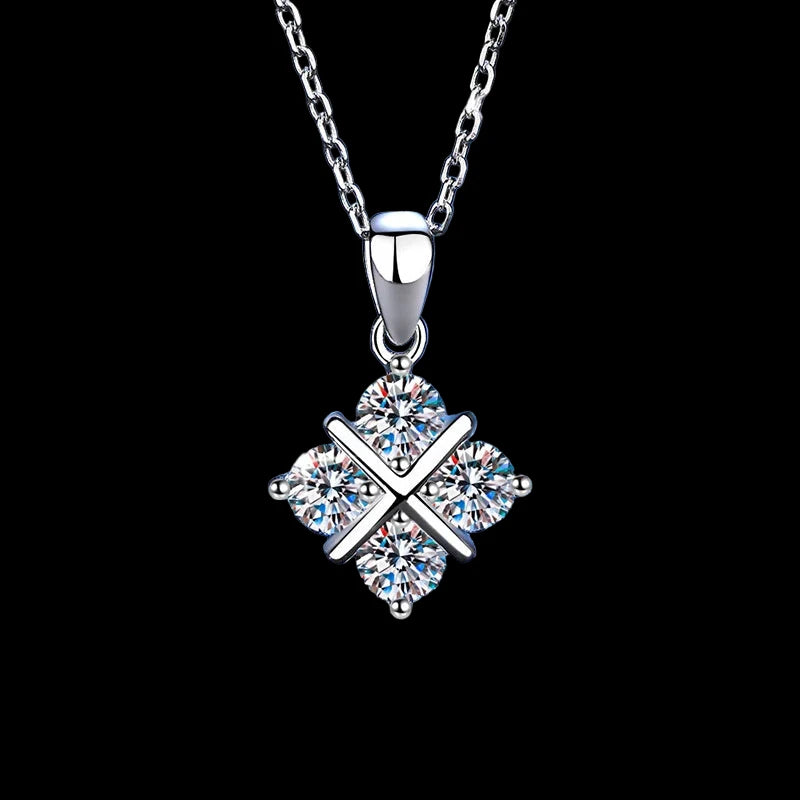 LUMIÈRE Emerald Cut Moissanite Pendant