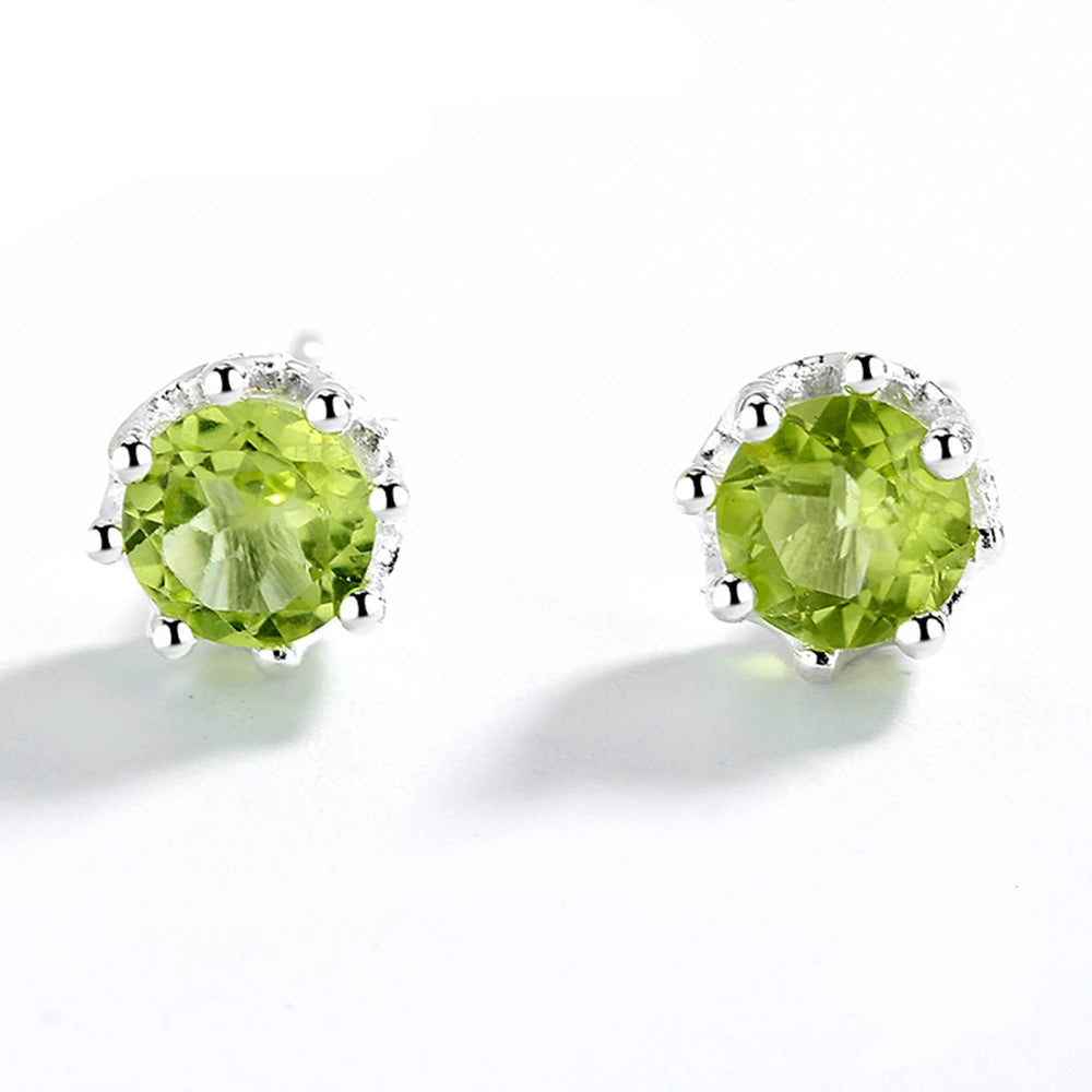 Verdéa Peridot Stud Earrings