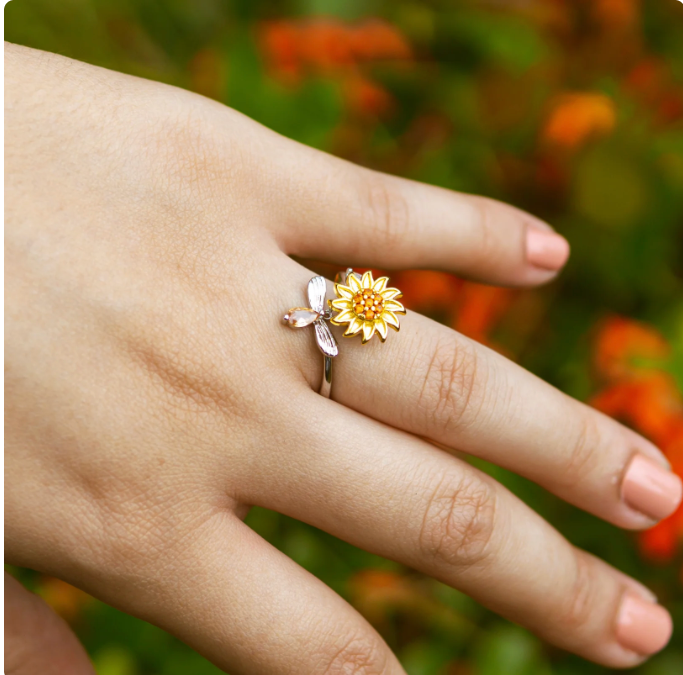 SERENITY ROTATING RING