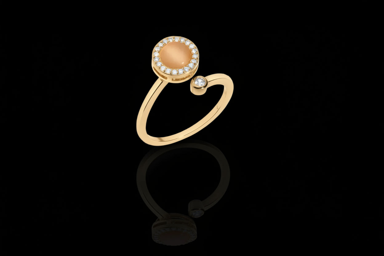 Lune meditation 18K Gold Plated ring