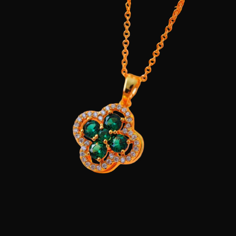Lucky Clover Elegance Necklace