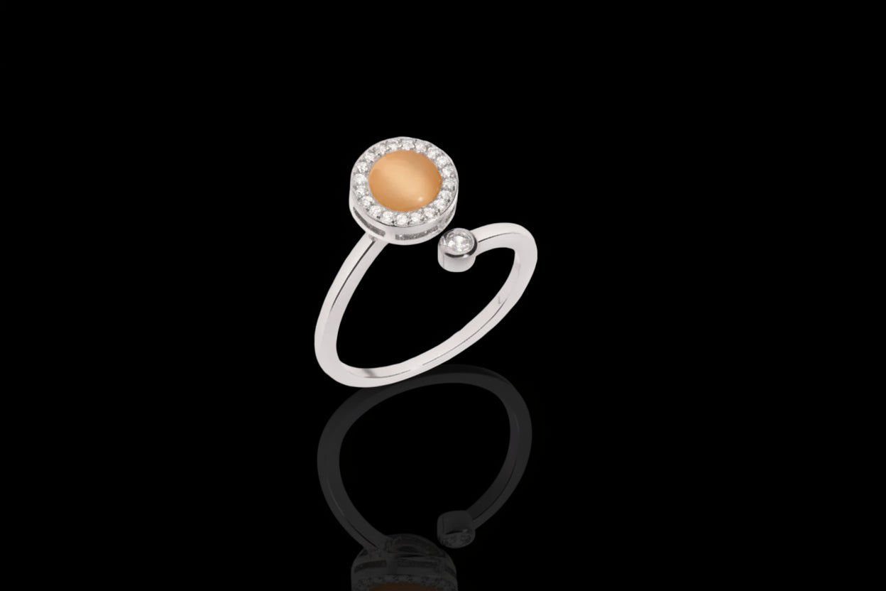 Lune meditation 18K Gold Plated ring