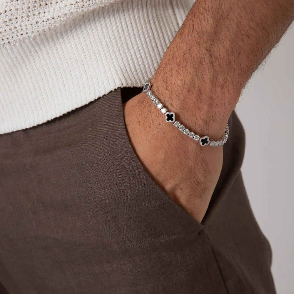 White Luminara Clover Bracelet