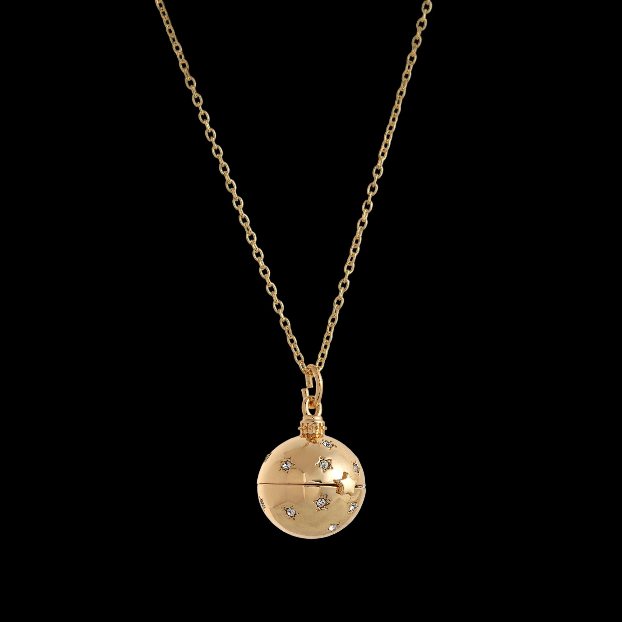 AMBRIA Pendant Necklace