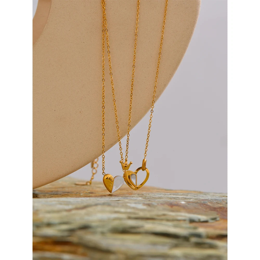 Dainty Heat Love Natural Shell Pendant