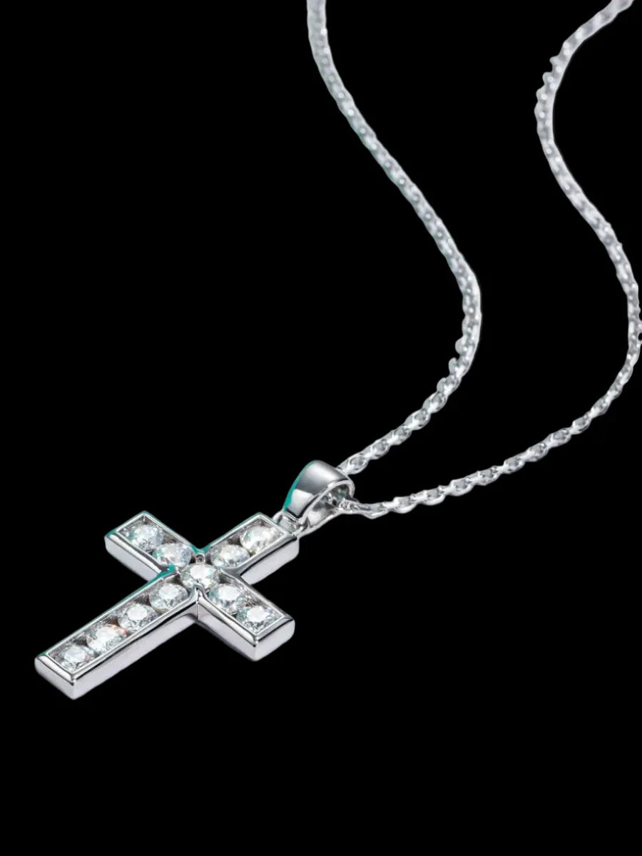 Divina MOISSANITE
