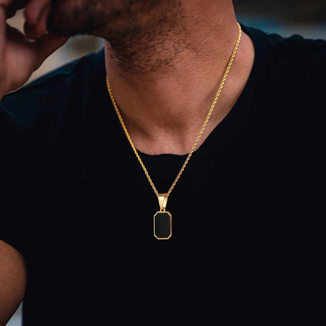 Aventis 18K Geometric Necklace