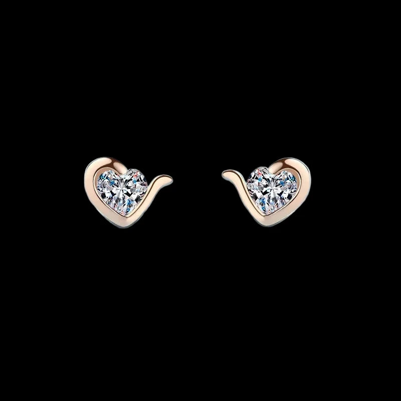 LILACH 18K Stud Earrings