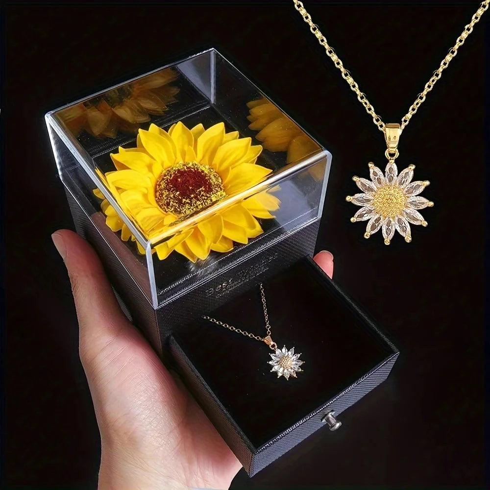 Liora – Sunlit Elegance Necklace