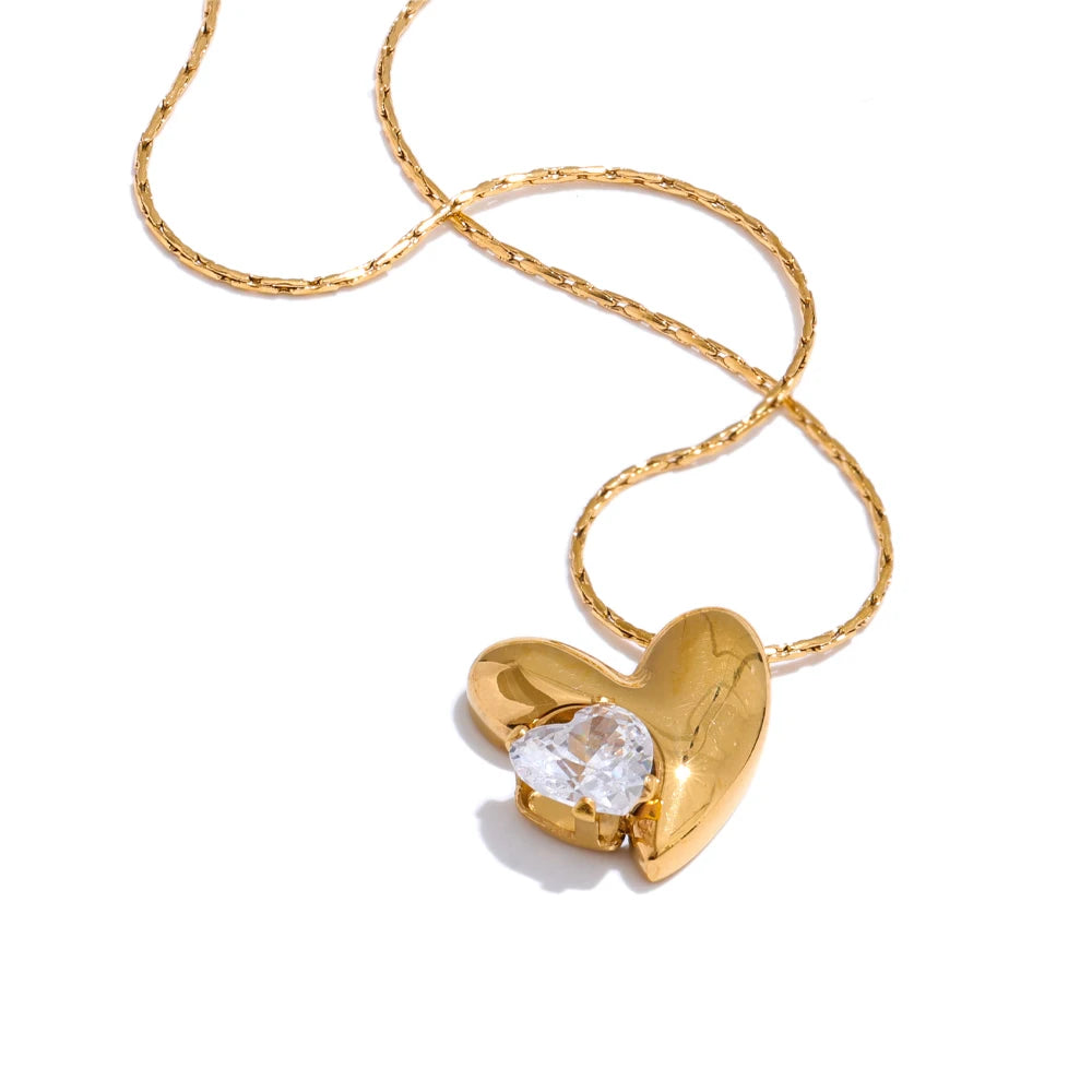 Zirconia Heart Pendant Necklace Golden Collar