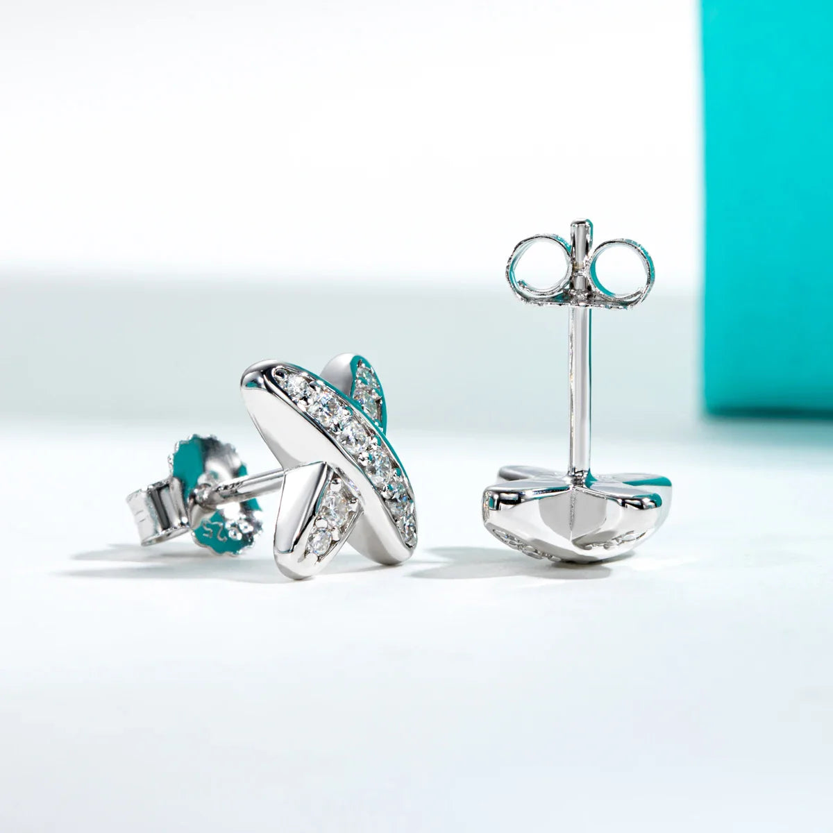 TIQ 18K EARRINGS