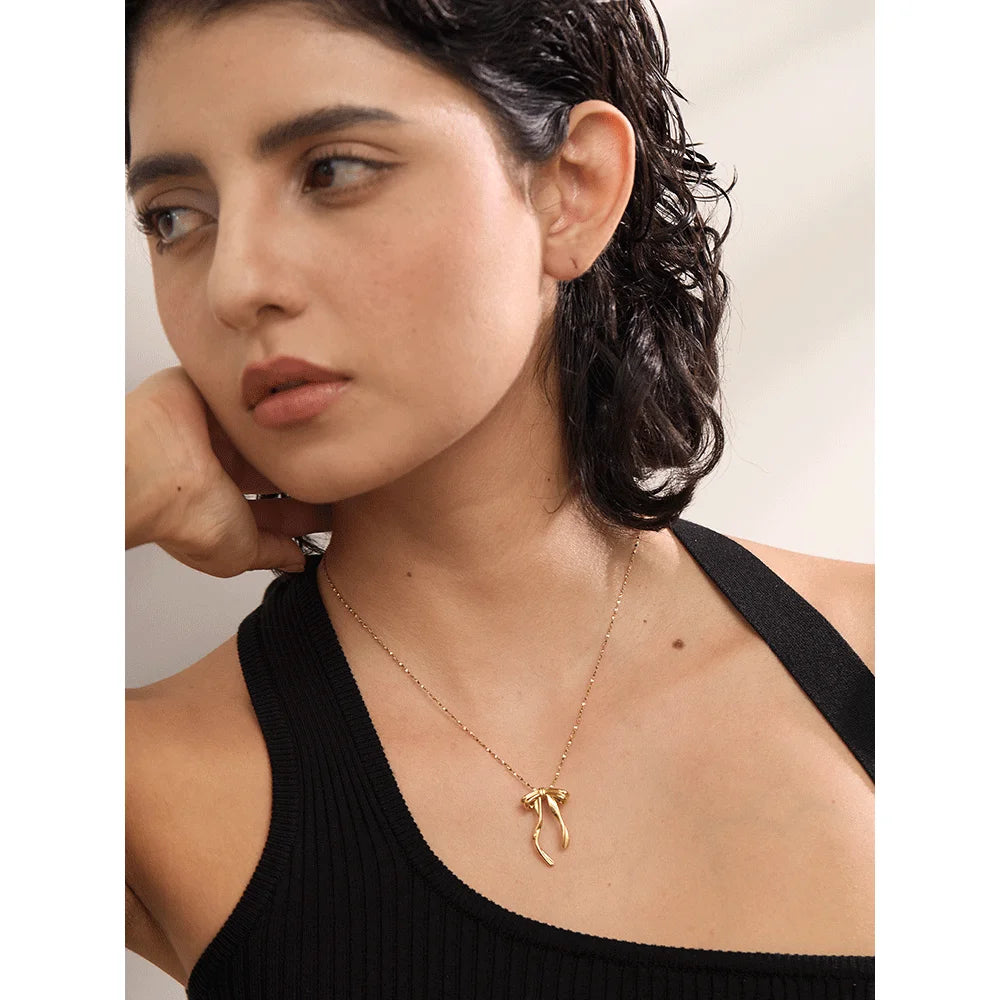 Bow Knot Necklace Pendant 18K Gold & Platinum PVD Plated