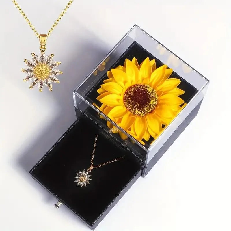 Liora – Sunlit Elegance Necklace