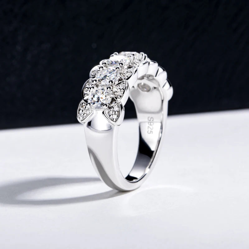 Sixième Éclat VVS1 D MOISSANITE