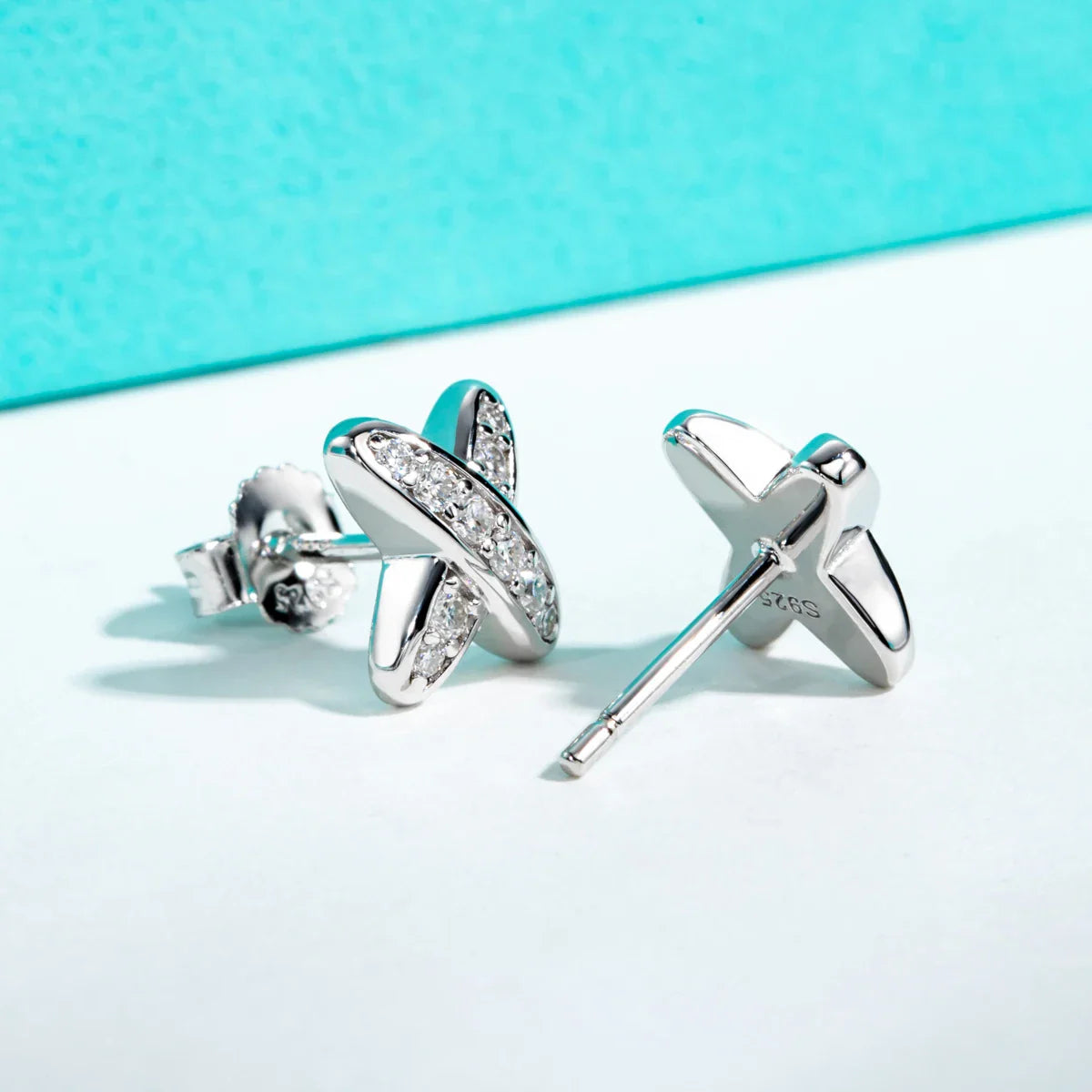 TIQ 18K EARRINGS