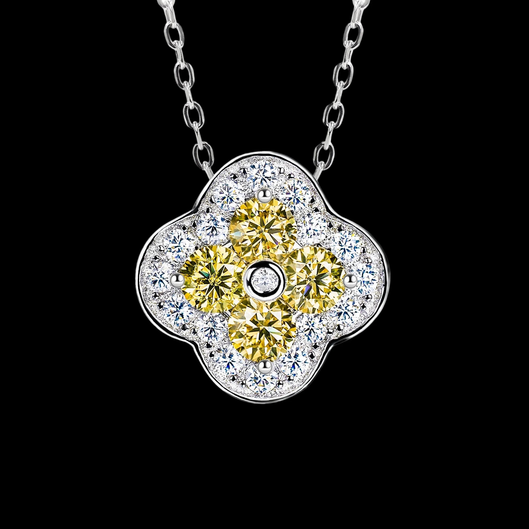 Eterna Lux Moissanite Pendant