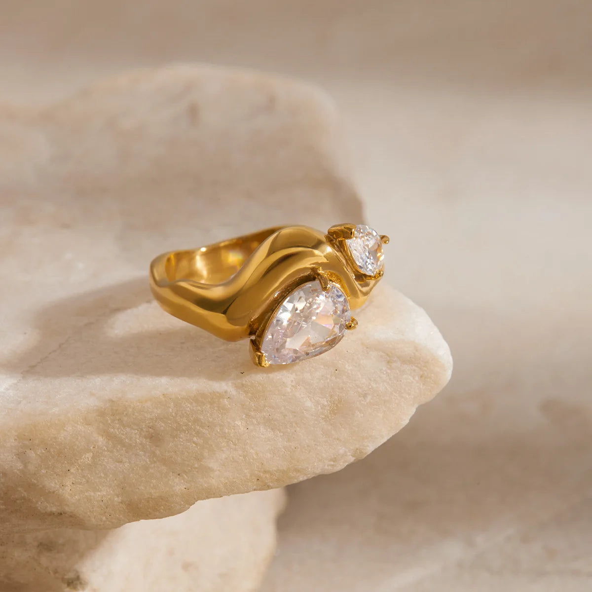 18K Gold Color PlatedTwistable Ring